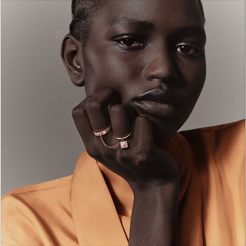 【HERMES】Hermes Clou d'H ring, small model Hermès Clou d'H ring | Hermès Canada